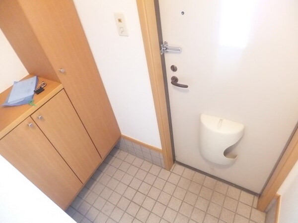 玄関(★お部屋探しは、タウンハウジング多摩センター店へ★)