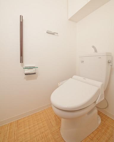 トイレ(★お部屋探しは株式会社タウンハウジング東京まで★)
