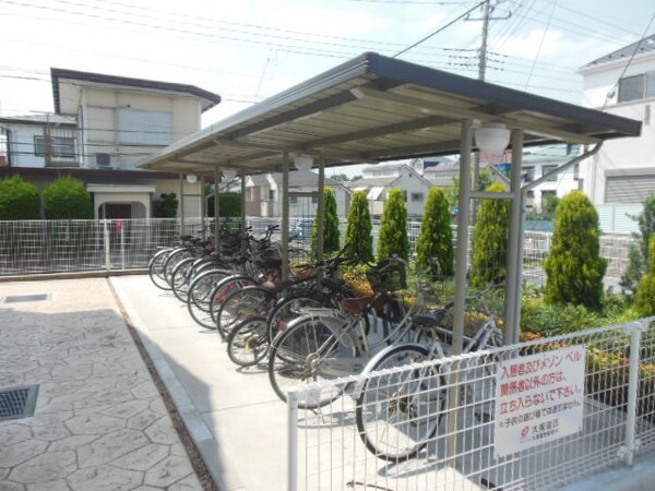 共有部分(～やっぱり屋根付き駐輪場でしょ～)