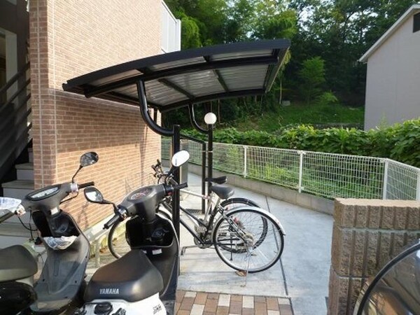 駐車場(★屋根付駐輪場★)