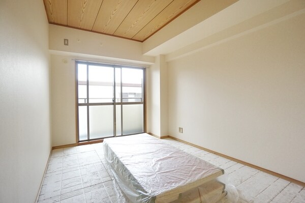 子供部屋(※別部屋参考写真です)