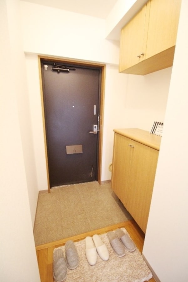 玄関(※別部屋参考写真です)