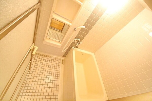 バス／シャワールーム等