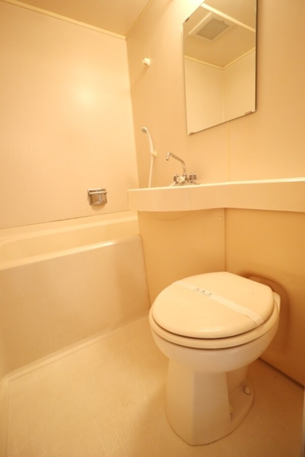 トイレ(※別部屋参考写真です)