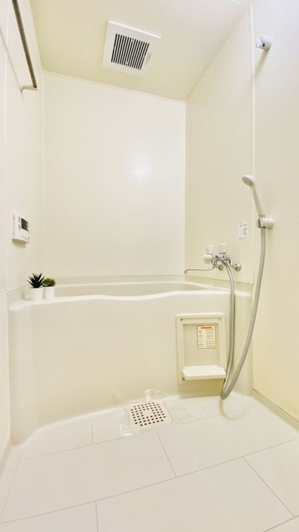 バス／シャワールーム等(バス／シャワールーム等)