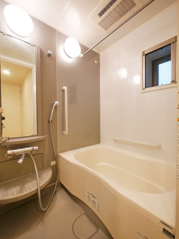 バス／シャワールーム等(※別部屋参考写真です)