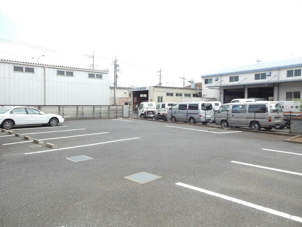 駐車場(★敷地内駐車場です★)