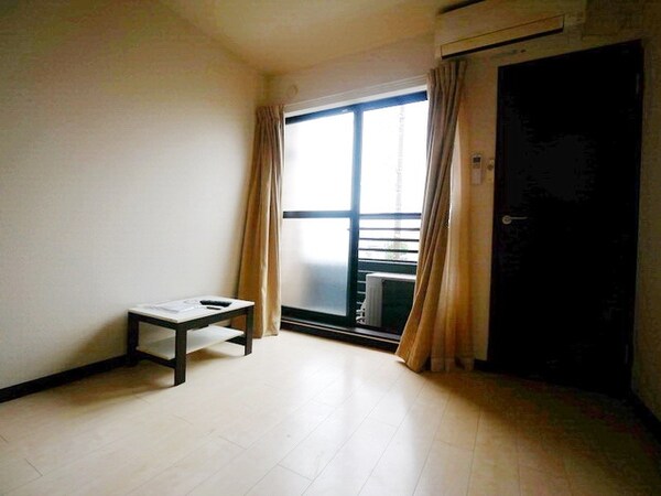 リビング・居室(★きれいなリビングフロアです★)