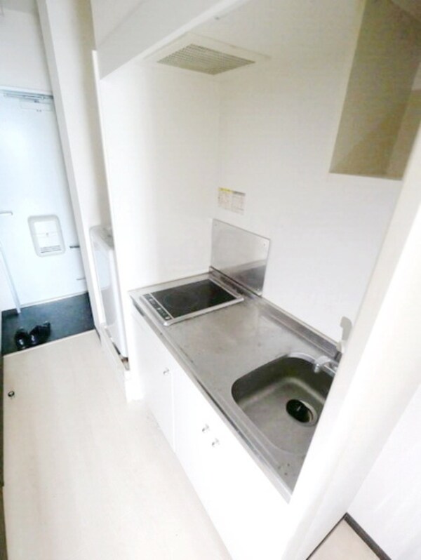 キッチン(★お料理のしやすいキッチンです★)