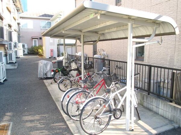 共有部分(★敷地内に屋根付駐輪場あります★)