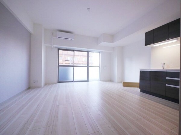 リビング・居室(★広い13.3帖のリビング★)