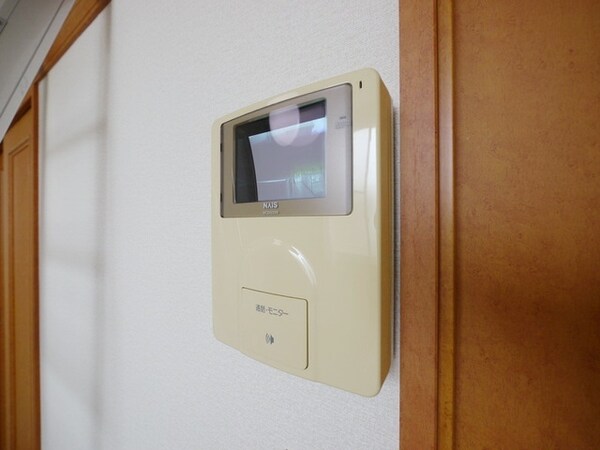 設備(★モニター付きインターホンです★)