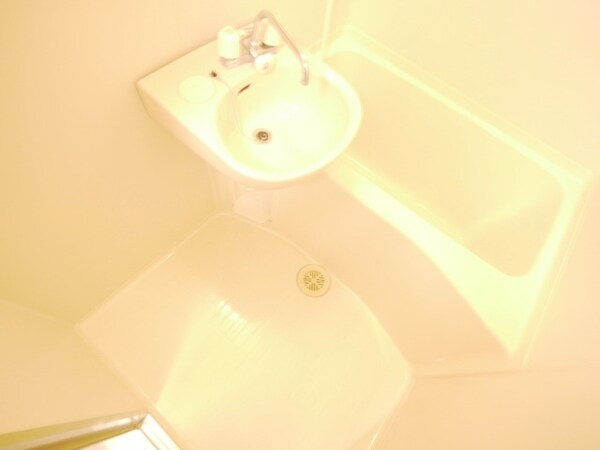 バス／シャワールーム等(★ゆったりとしたバスルームです★)