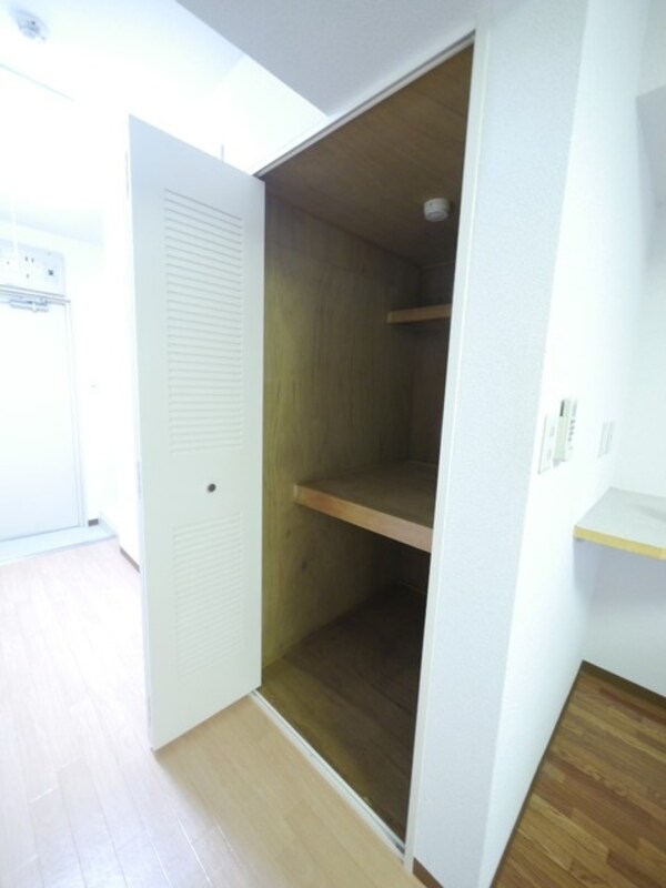 収納(★お部屋には収納が２か所にございます★)