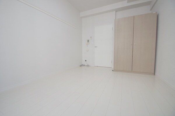 その他室内・内装(★白いフローリングがとってもきれいなお部屋★)