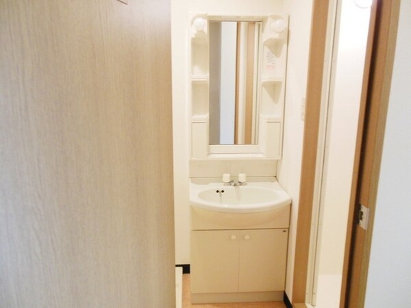 洗面(★綺麗な独立洗面台です★)