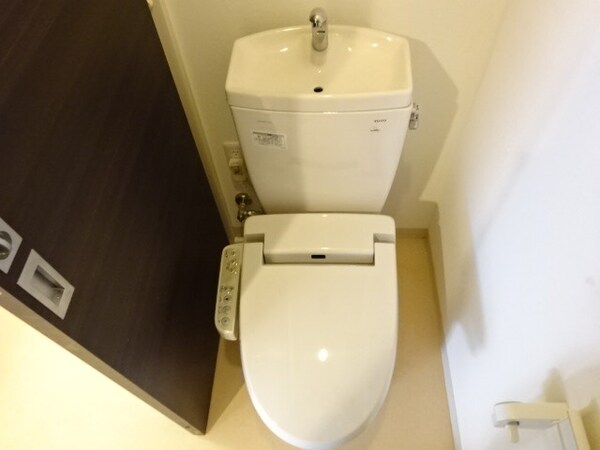 トイレ(★ウォシュレットつき・清潔感のあるトイレです★)