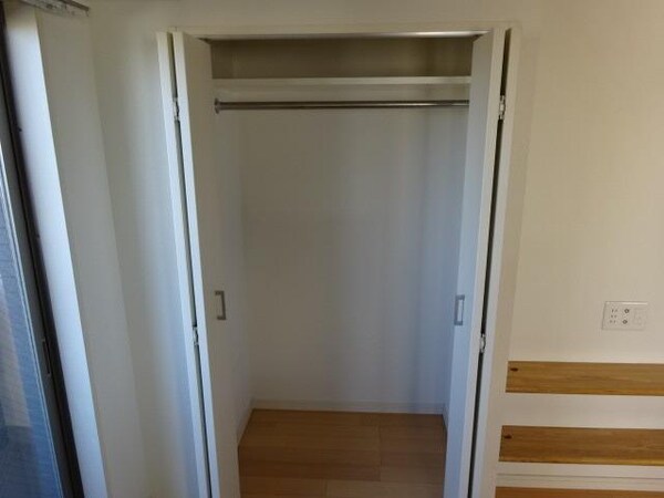 その他室内・内装(★クローゼットタイプの収納です★)