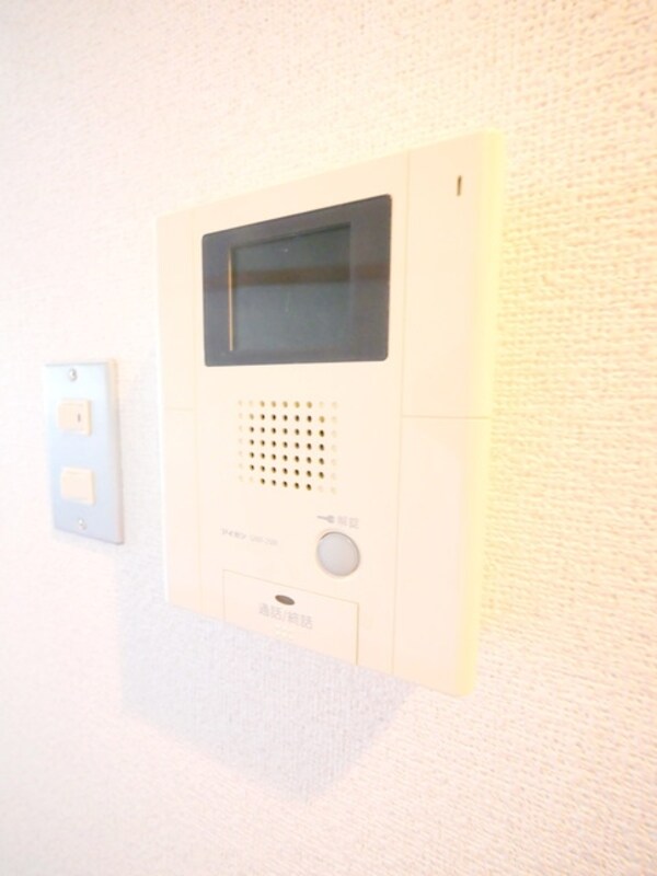 セキュリティ(★モニター付きインターホンです★)