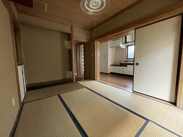 リビング・居室(★お部屋探しは株式会社タウンハウジング東京まで★)
