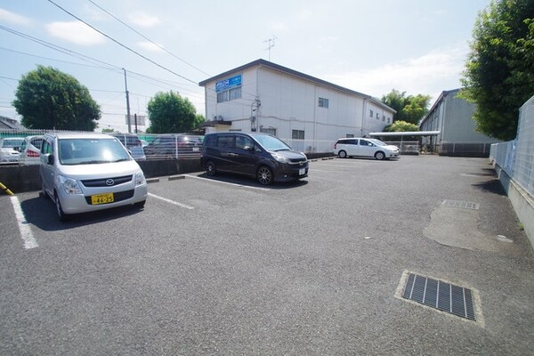 駐車場(★お問い合わせはタウンハウジング中央林間店まで★)