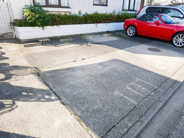駐車場(★駐車場の様子★)