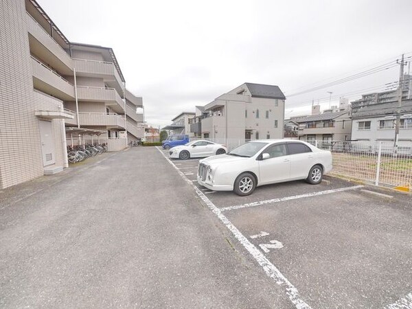 駐車場(★お部屋探しは、タウンハウジング多摩センター店へ★)