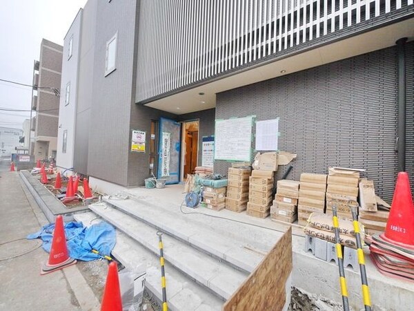 エントランス(★お部屋探しは、タウンハウジング多摩センター店へ★)
