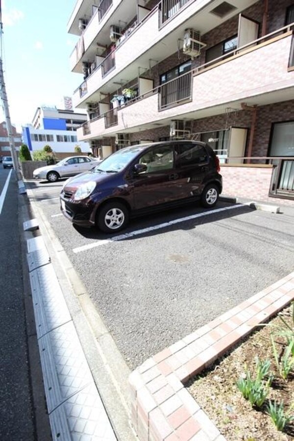 駐車場(★お問い合わせはタウンハウジングまで★)