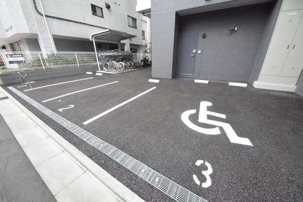 駐車場(★お部屋探しは株式会社タウンハウジング東京まで★)