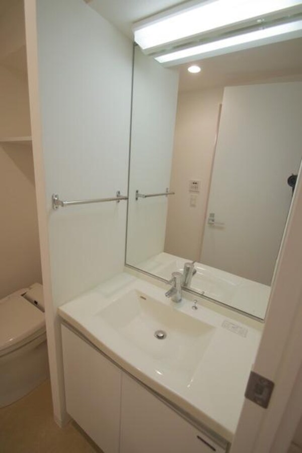 洗面(★便利な独立洗面台付き★)