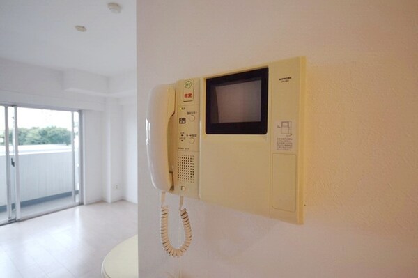 セキュリティ(★モニター付きインターホンです★)