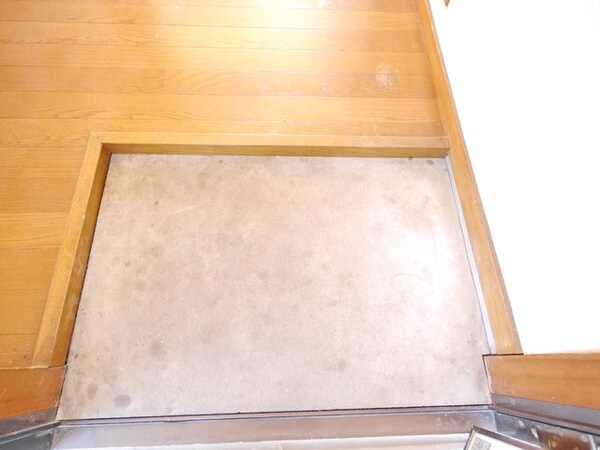 玄関(★お部屋探しは株式会社タウンハウジング東京まで★)