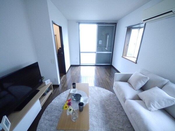 リビング・居室(別号室参考写真)