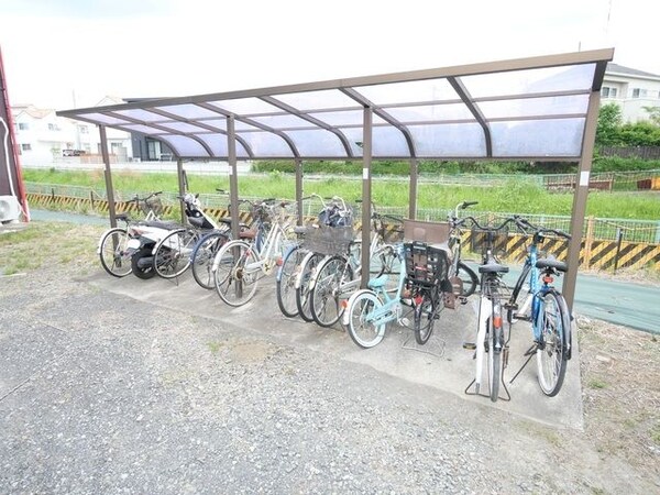 共有部分(★駐輪スペースです★)