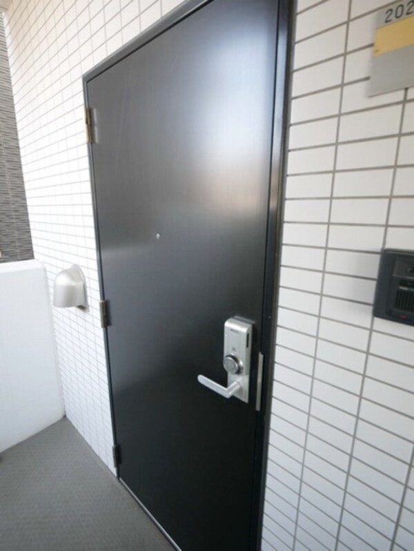 エントランス(★お部屋探しはタウンハウジング橋本店まで★)