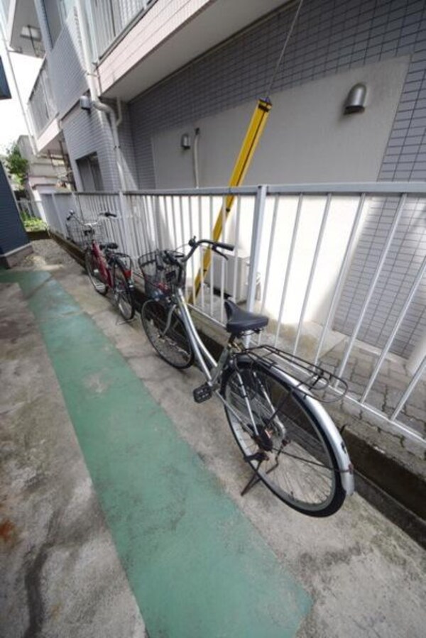 共有部分(★自転車を置いています★)