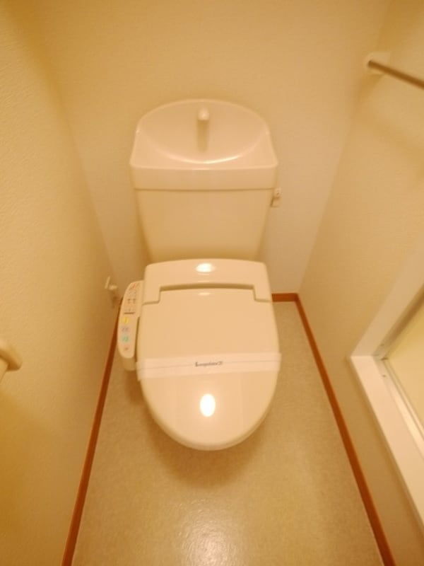 トイレ(★ウォッシュレット付のトイレです★)