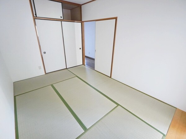 寝室