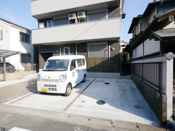 駐車場(★敷地内駐車場★)