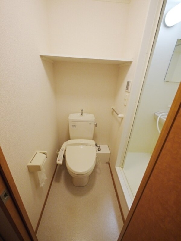 トイレ(★温水洗浄機付きトイレ☆)