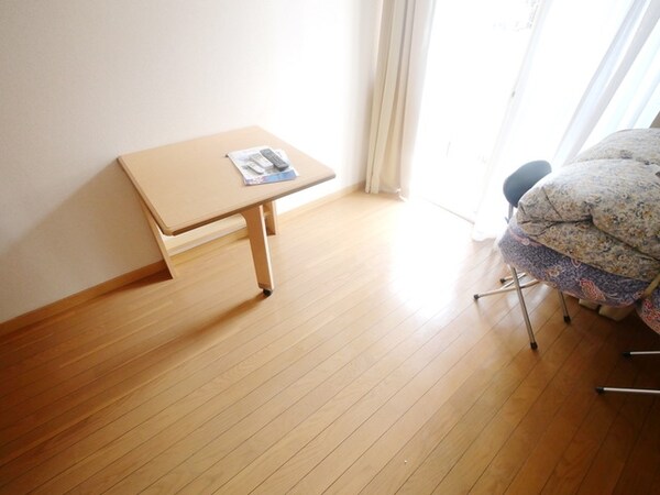 その他室内・内装(★フローリングの綺麗な洋室です★)