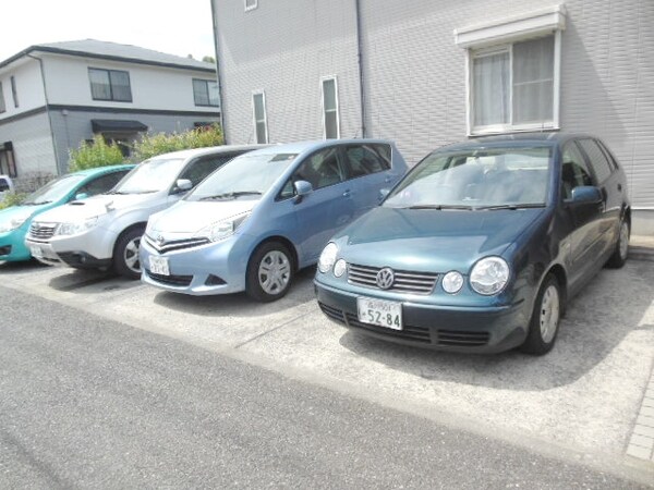 駐車場(★駐車場★)