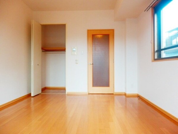 子供部屋(★広々とした空間★)