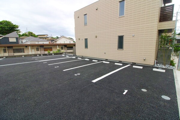 駐車場(駐車場)