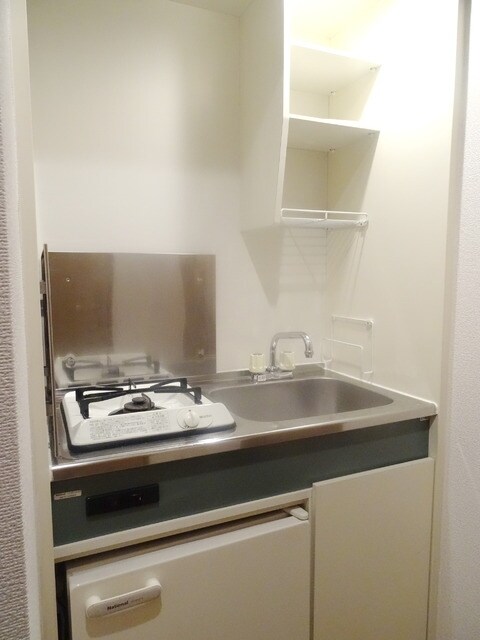 物件内観写真3　(★料理はかどるキッチンスペース★)