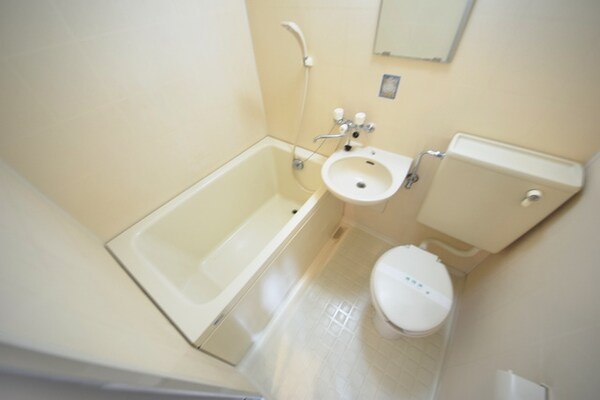 バス／シャワールーム等