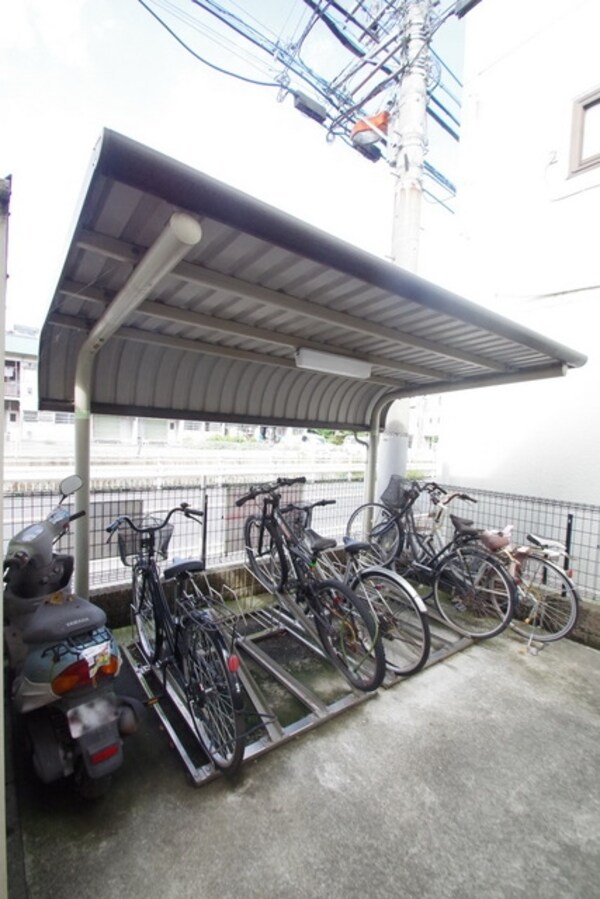 駐車場(★お部屋探しはタウンハウジング稲田堤店まで★)