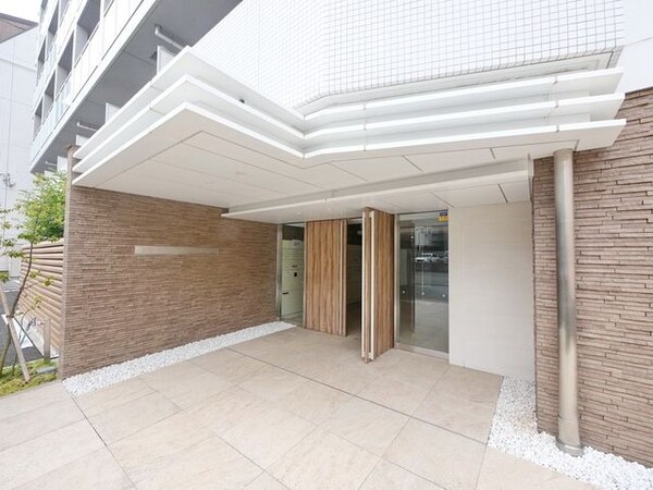 エントランス(★お部屋探しはタウンハウジング稲田堤店まで★)