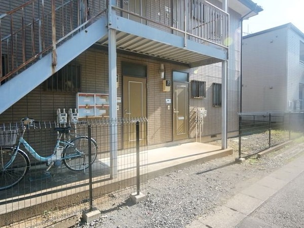 エントランス(★お部屋探しはタウンハウジング稲田堤店まで★)